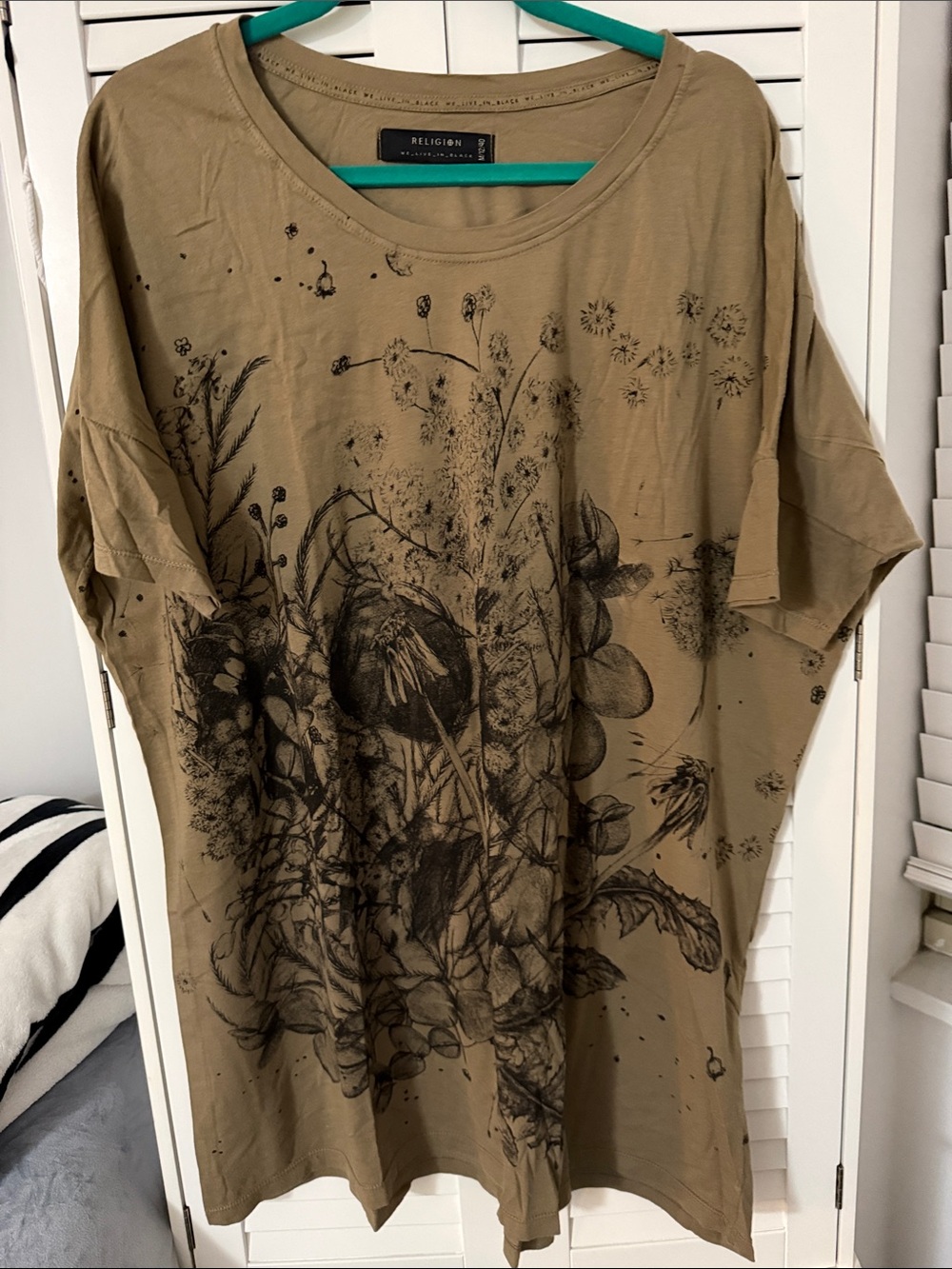 Oversized Tan Floral Graphic Tunic Top
